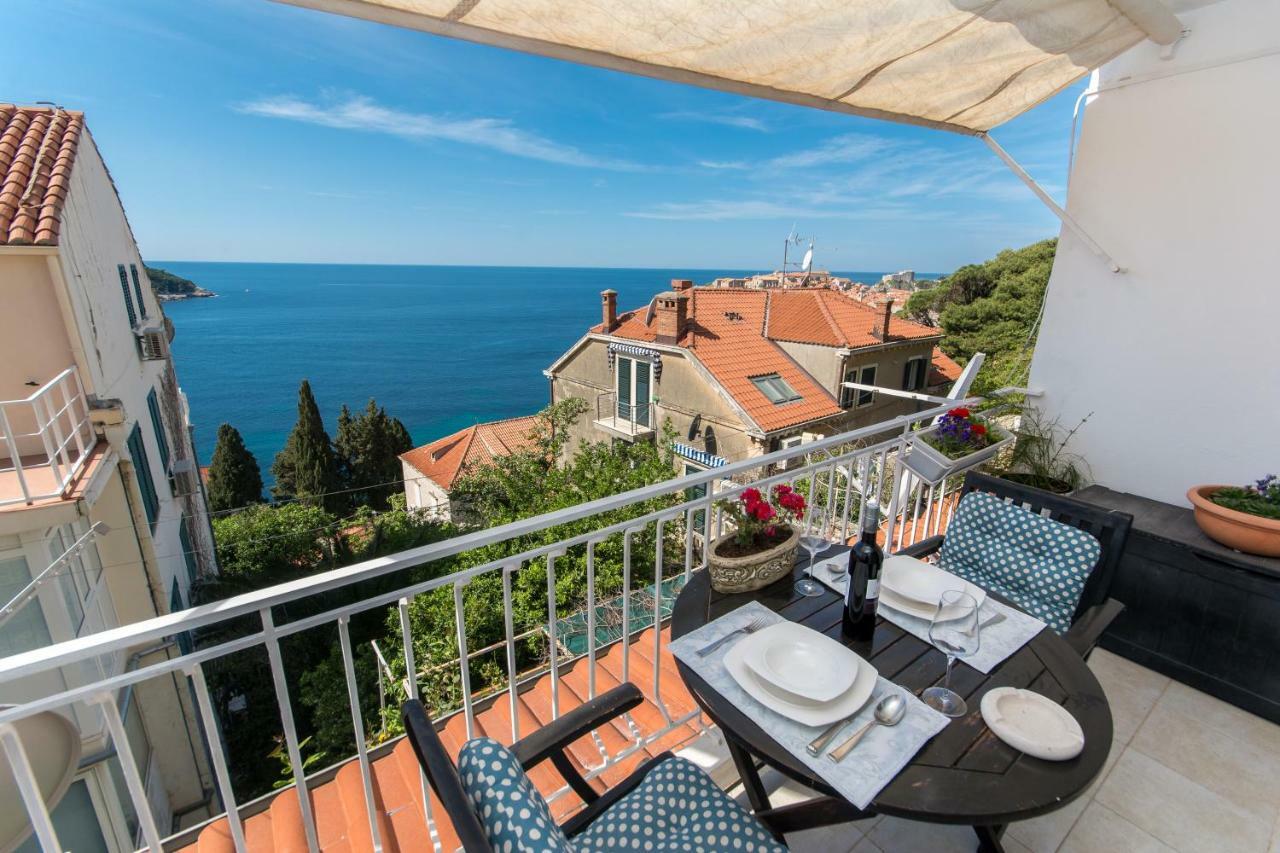 La Boheme With Sea View Apartment *